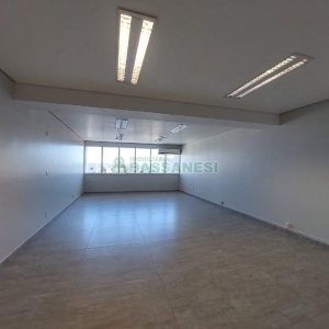 Sala com 64m², 1 vaga, no bairro São Pelegrino em Caxias do Sul para Alugar