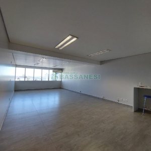 Sala com 64m², 1 vaga, no bairro São Pelegrino em Caxias do Sul para Alugar