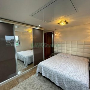 Apartamento com 110m², 2 vagas, no bairro Cruzeiro em Caxias do Sul para Comprar