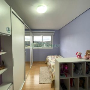 Apartamento com 110m², 2 vagas, no bairro Cruzeiro em Caxias do Sul para Comprar