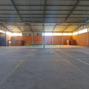 Pavilhão com 2100m², no bairro Linha 40 em Caxias do Sul para Alugar