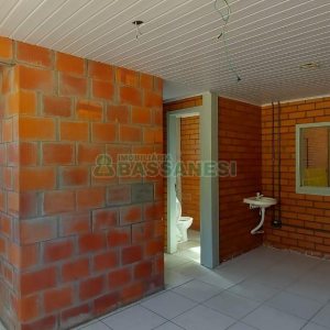 Pavilhão com 2100m², no bairro Linha 40 em Caxias do Sul para Alugar