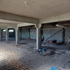 Pavilhão com 2100m², no bairro Linha 40 em Caxias do Sul para Alugar