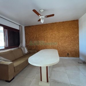 Apartamento com 240m², 3 dormitórios, 2 vagas, no bairro São José em Caxias do Sul para Alugar