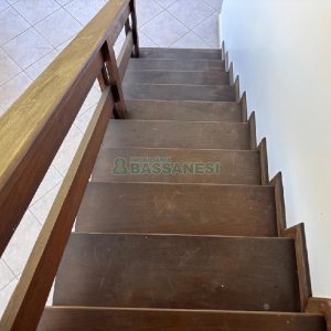 Apartamento com 240m², 3 dormitórios, 2 vagas, no bairro São José em Caxias do Sul para Alugar