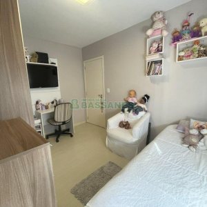 Apartamento com 86m², 2 dormitórios, 2 vagas, no bairro Nossa Senhora da Saúde em Caxias do Sul para Comprar