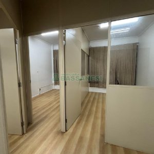 Loja com 102m², no bairro Centro em Caxias do Sul para Alugar