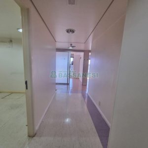 Sala com 200m², 1 vaga, no bairro Centro em Caxias do Sul para Alugar