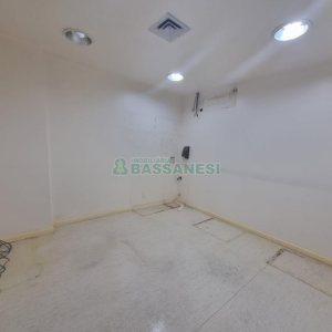 Sala com 200m², 1 vaga, no bairro Centro em Caxias do Sul para Alugar
