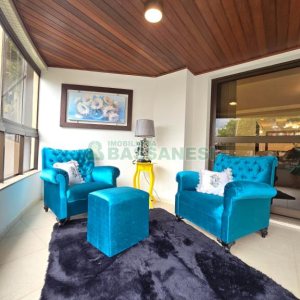 Apartamento com 198m², 3 dormitórios, 2 vagas, no bairro Centro em Caxias do Sul para Comprar