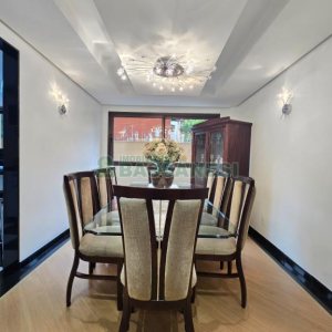 Apartamento com 198m², 3 dormitórios, 2 vagas, no bairro Centro em Caxias do Sul para Comprar