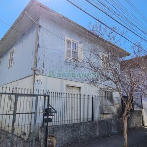 Casa, 5 dormitórios, no bairro Pio X em Caxias do Sul para Comprar
