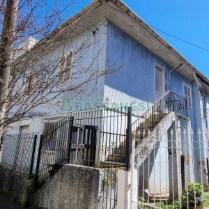 Casa, 5 dormitórios, no bairro Pio X em Caxias do Sul para Comprar