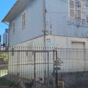Casa, 5 dormitórios, no bairro Pio X em Caxias do Sul para Comprar