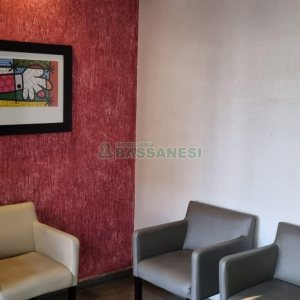 Sala com 59m², no bairro Lourdes em Caxias do Sul para Comprar