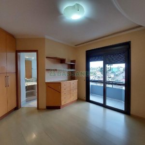 Apartamento com 115m², 3 dormitórios, 2 vagas, no bairro Jardim América em Caxias do Sul para Alugar ou Comprar