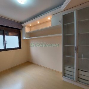 Apartamento com 115m², 3 dormitórios, 2 vagas, no bairro Jardim América em Caxias do Sul para Alugar ou Comprar