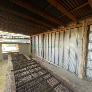 Chácara com 1200m², no bairro 3 Legua em Caxias do Sul para Comprar