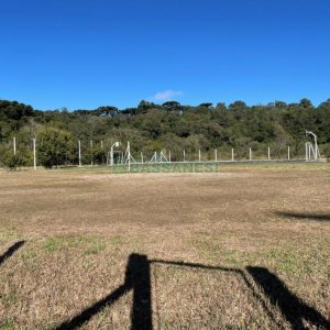 Chácara com 1200m², no bairro 3 Legua em Caxias do Sul para Comprar