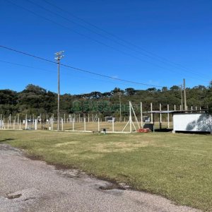 Chácara com 1200m², no bairro 3 Legua em Caxias do Sul para Comprar
