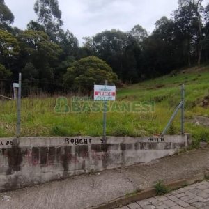 Terreno com 507m², no bairro Desvio Rizzo em Caxias do Sul para Comprar