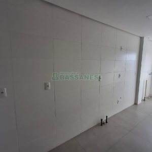 Apartamento com 65m², 2 dormitórios, 2 vagas, no bairro Santa Lúcia em Caxias do Sul para Alugar
