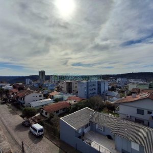 Apartamento com 65m², 2 dormitórios, 2 vagas, no bairro Santa Lúcia em Caxias do Sul para Alugar