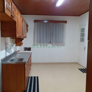 Casa com 340m², 3 dormitórios, 1 vaga, no bairro Centro em Caxias do Sul para Comprar