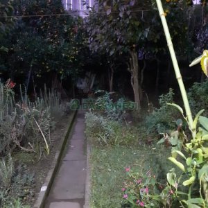 Casa com 340m², 3 dormitórios, 1 vaga, no bairro Centro em Caxias do Sul para Comprar