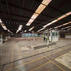 Pavilhão com 6000m², no bairro Santa Catarina em Caxias do Sul para Alugar