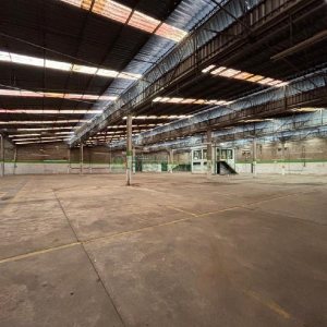 Pavilhão com 6000m², no bairro Santa Catarina em Caxias do Sul para Alugar