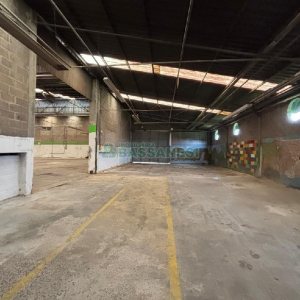 Pavilhão com 6000m², no bairro Santa Catarina em Caxias do Sul para Alugar