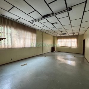 Pavilhão com 6000m², no bairro Santa Catarina em Caxias do Sul para Alugar