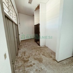 Loja com 321m², no bairro Santa Catarina em Caxias do Sul para Alugar