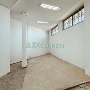 Loja com 321m², no bairro Santa Catarina em Caxias do Sul para Alugar