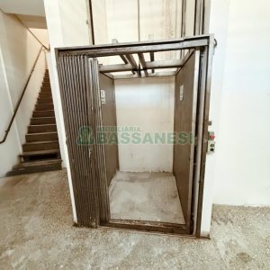 Loja com 321m², no bairro Santa Catarina em Caxias do Sul para Alugar