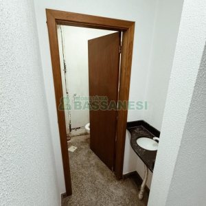 Loja com 321m², no bairro Santa Catarina em Caxias do Sul para Alugar