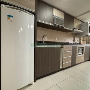 Apto Mobiliado com 46m², 1 dormitório, 1 vaga, no bairro Lourdes em Caxias do Sul para Alugar