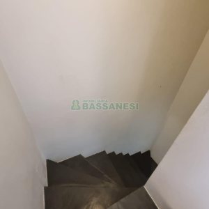 Sobrado com 71m², 2 dormitórios, 500 vagas, no bairro Salgado Filho em Caxias do Sul para Comprar