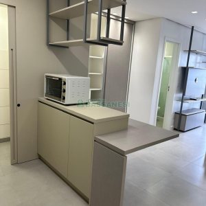 Kitinete com 41m², 1 dormitório, 1 vaga, no bairro Lourdes em Caxias do Sul para Comprar