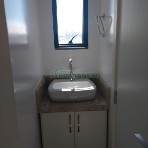 Sala com 55m², 1 vaga, no bairro Colina Sorriso em Caxias do Sul para Alugar