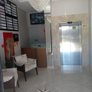 Sala com 55m², 1 vaga, no bairro Colina Sorriso em Caxias do Sul para Alugar