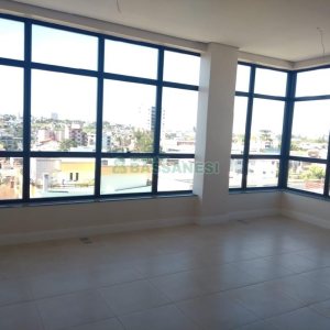 Sala com 55m², 1 vaga, no bairro Colina Sorriso em Caxias do Sul para Alugar