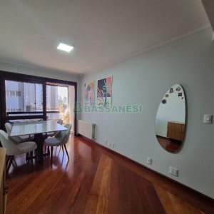 Apto Mobiliado com 88m², 3 dormitórios, 1 vaga, no bairro Cristo Redentor em Caxias do Sul para Alugar