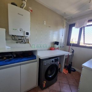 Apto Mobiliado com 88m², 3 dormitórios, 1 vaga, no bairro Cristo Redentor em Caxias do Sul para Alugar