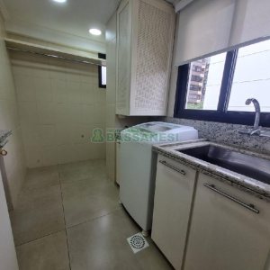 Apartamento com 154m², 3 dormitórios, 3 vagas, no bairro Madureira em Caxias do Sul para Alugar ou Comprar