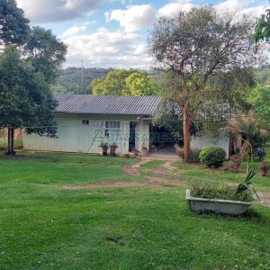 Casa com 306m², 3 dormitórios, 1 vaga, no bairro Pedancino em Caxias do Sul para Comprar