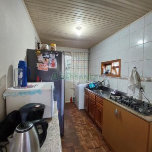 Casa com 306m², 3 dormitórios, 1 vaga, no bairro Pedancino em Caxias do Sul para Comprar