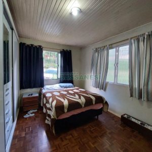 Casa com 306m², 3 dormitórios, 1 vaga, no bairro Pedancino em Caxias do Sul para Comprar