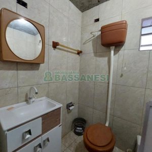 Casa com 306m², 3 dormitórios, 1 vaga, no bairro Pedancino em Caxias do Sul para Comprar